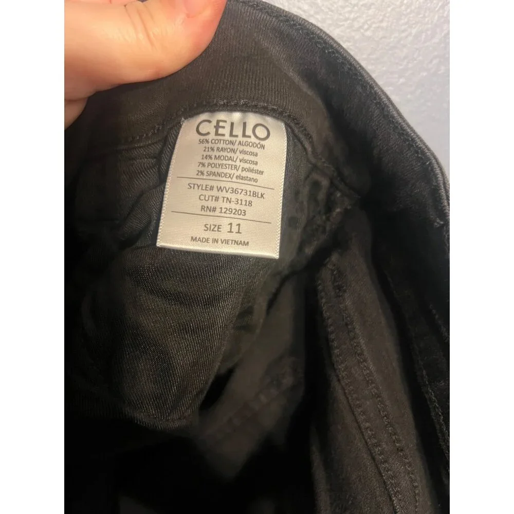 Women’s Cello Jeans High Rise Skinny Flare Black Jeans Size 11, Button Fly‎